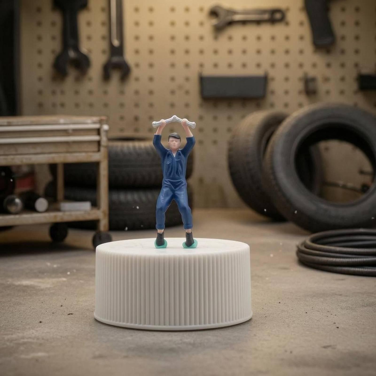 Figura di Meccanico in Garage  - Resin Craft Workshop recensione e prezzo